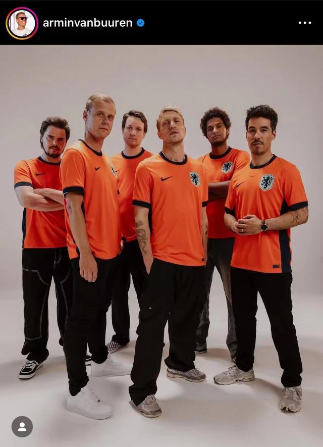 【复盘】弗林蓬闪耀半场，科曼的荷兰队还在“调音”