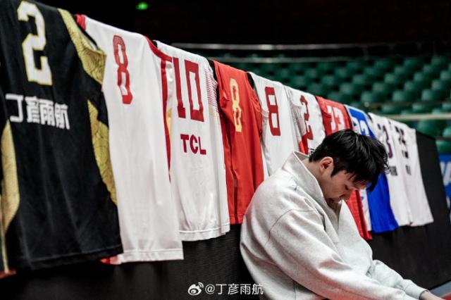 开云官网-烟火绚烂亦短暂 丁彦雨航八年的漫长告别
