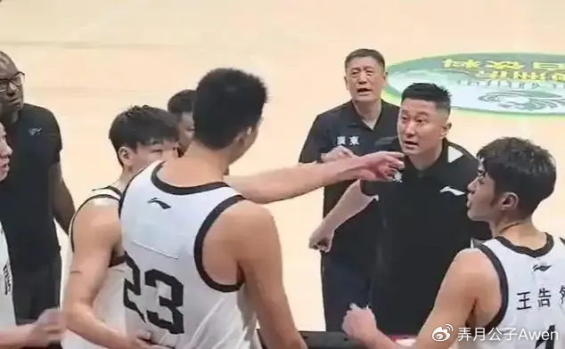 开云体育下载-不只是徐昕，常规赛MVP也曾遭杜锋轻视？打全运会地位不如王睿泽|贺希宁|广东|胡明轩|赵睿|徐杰_新浪体育_新浪新闻